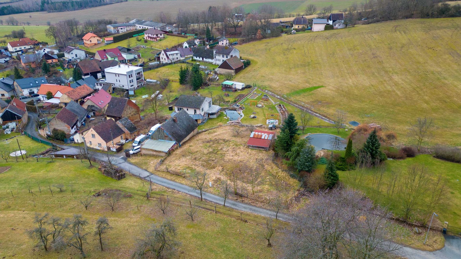 Prodej pozemku k bydlení, 1326 m², Stráž