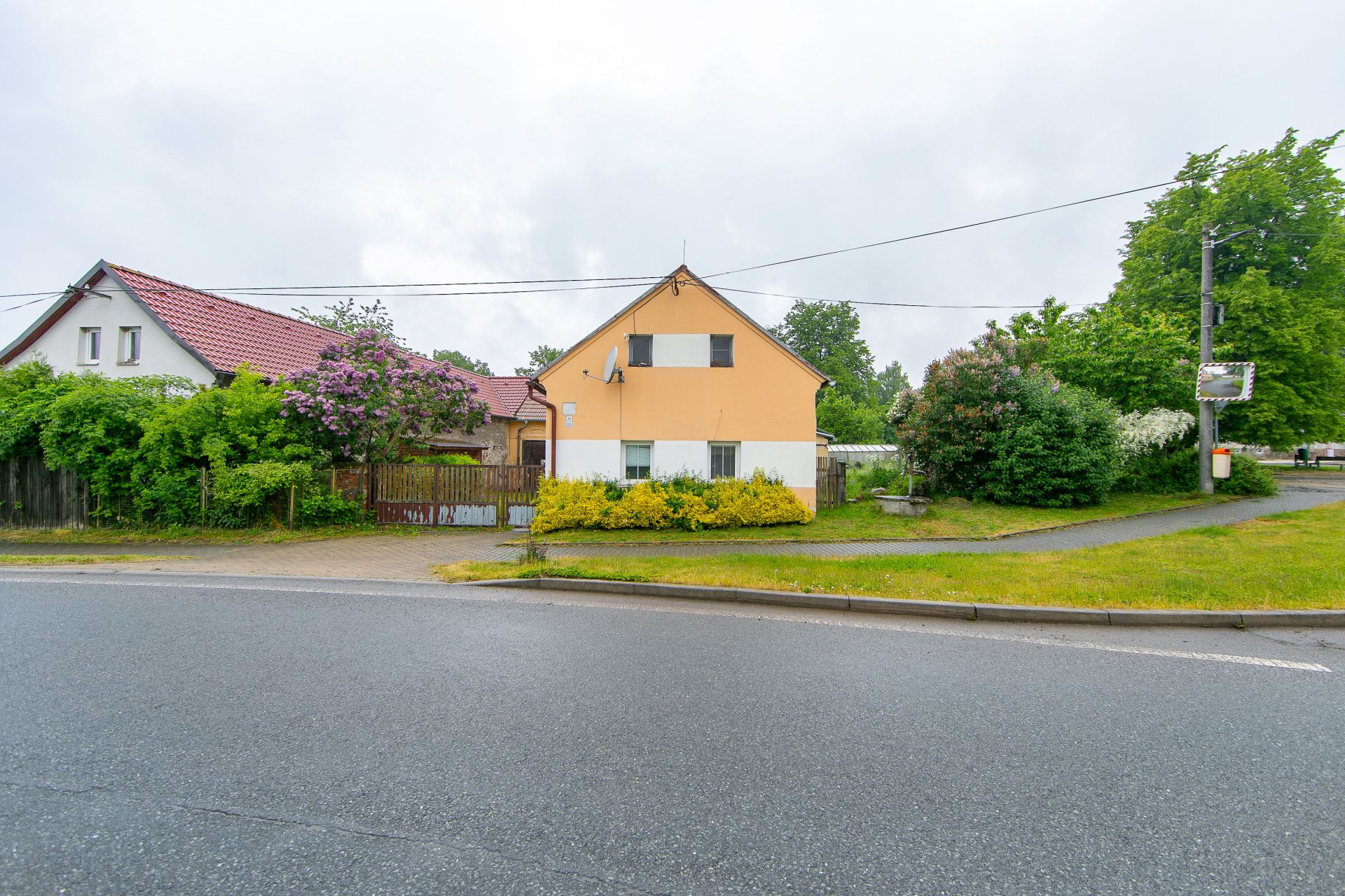Rodinný dům, 93 m², Zhoř
